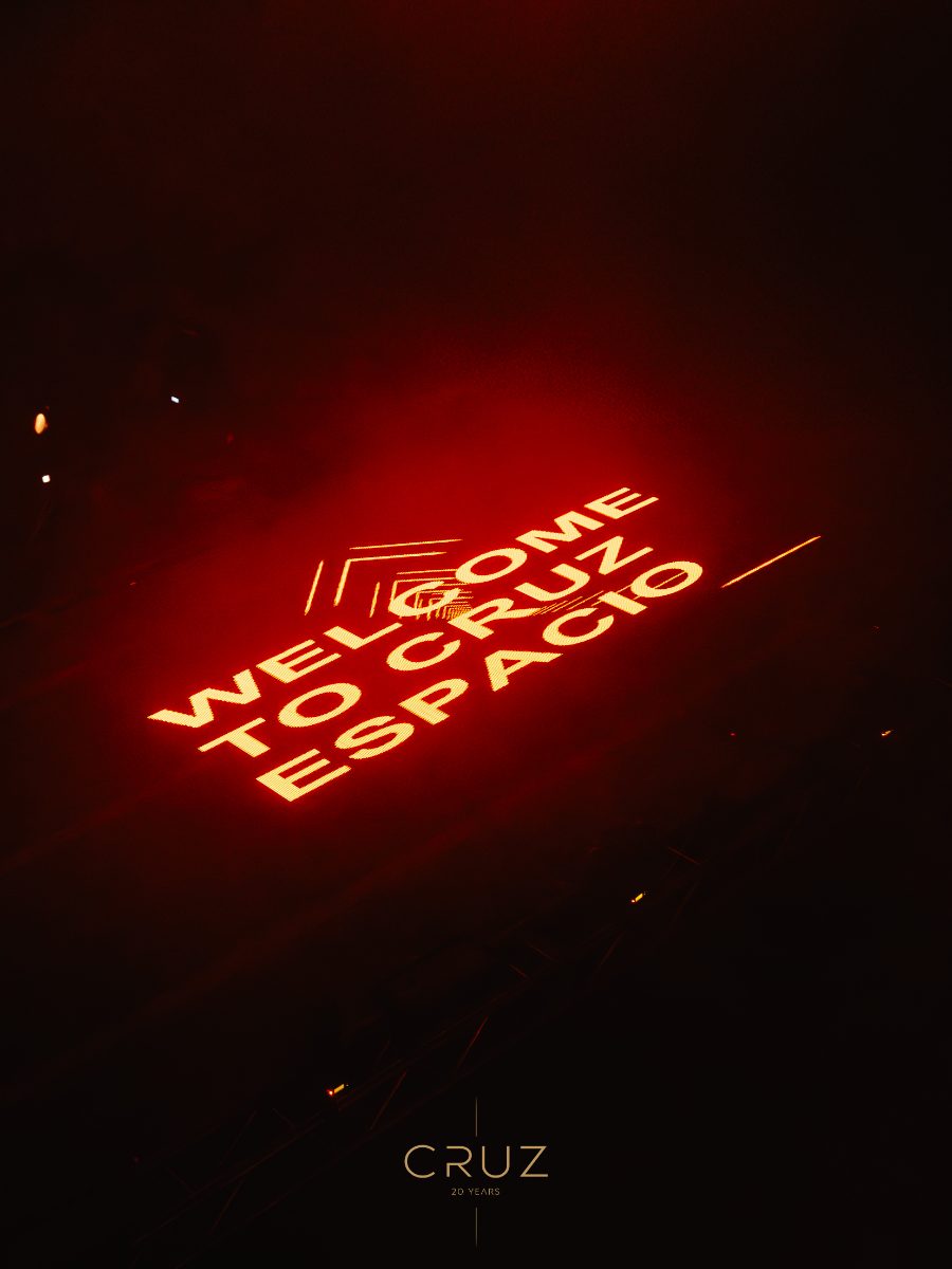 Cruz Espacio